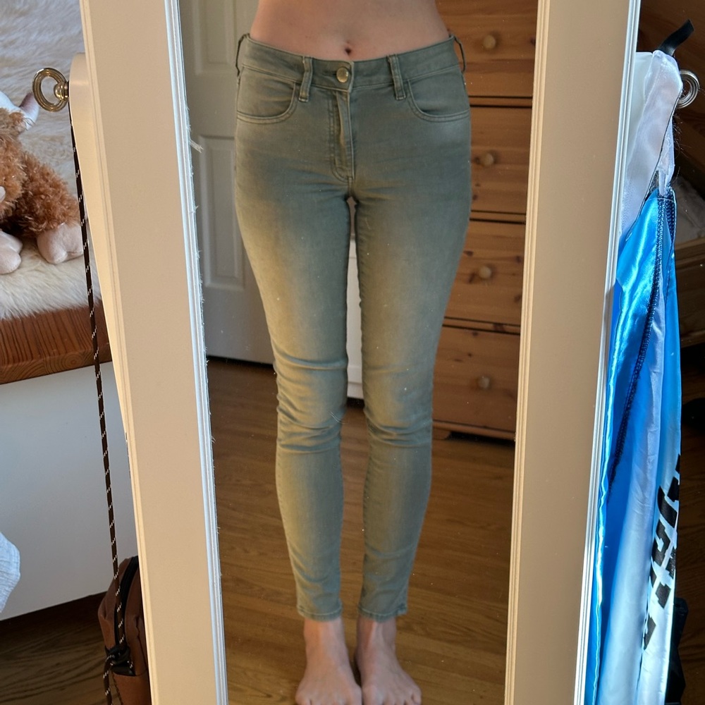American Eagle Outfitters Skinny Jeans in Light Olive